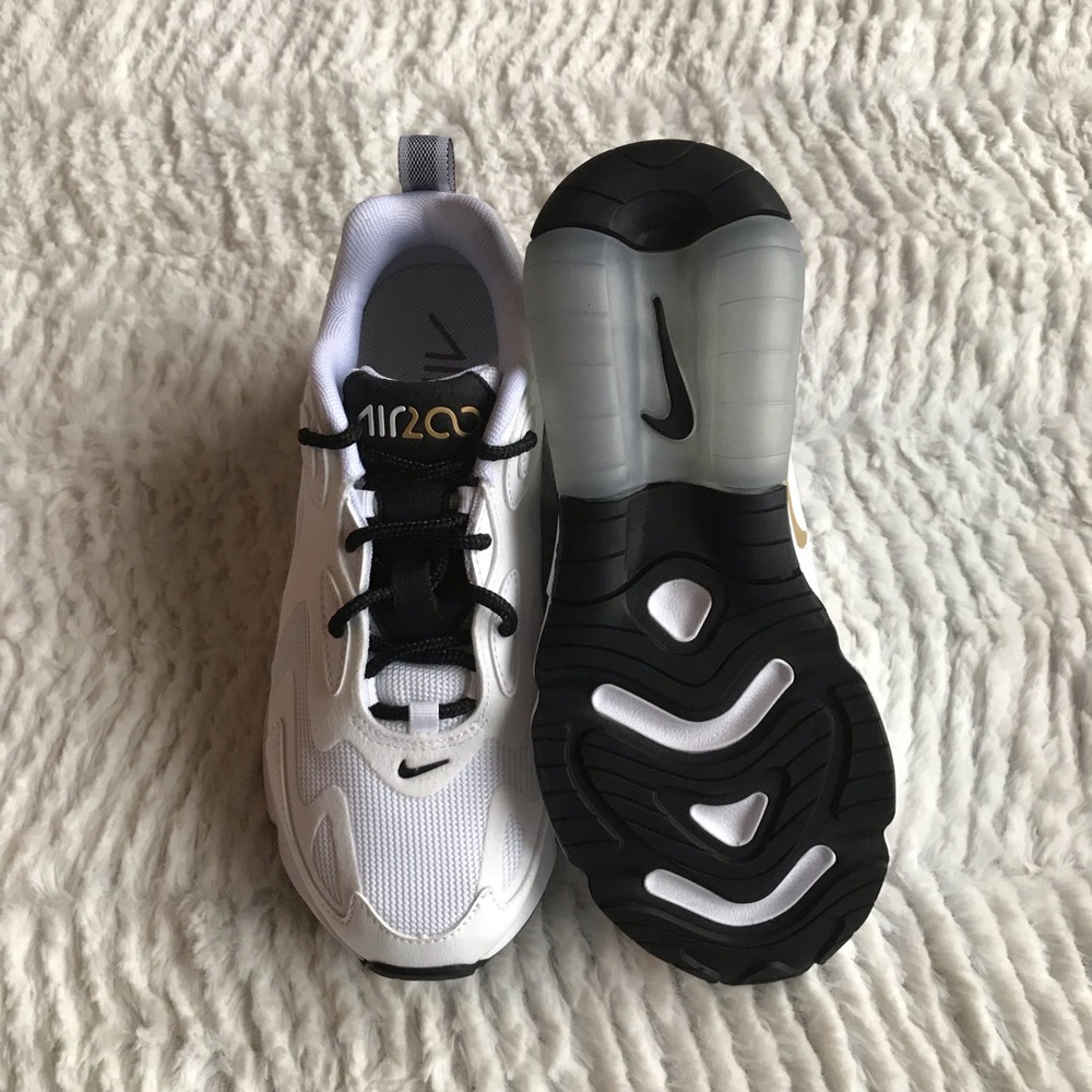 Nike Air Max 200 White Women’s size 5 sneakers - Picture 6 of 8